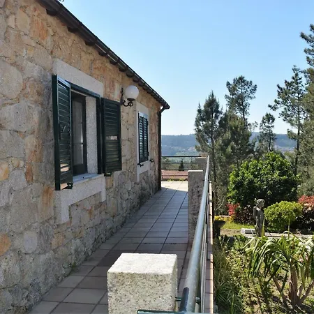Casa Das Mimosas Holiday home Aldreu