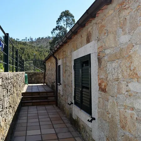 Casa Das Mimosas * Aldreu